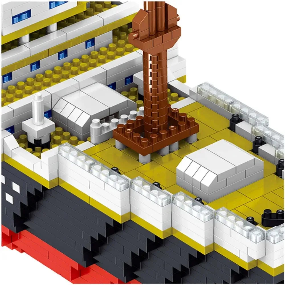Modello Nave da Crociera Titanic da Costruire – 4000+ Pezzi